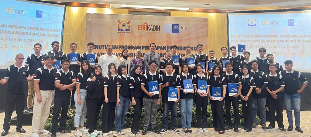 Cetak SDM Berdaya Saing Global, Edu Kadin Jateng Resmi Lepas Peserta Ausbildung ke Jerman Angkatan V